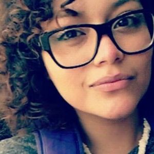 Meet your Posher, Vanessa